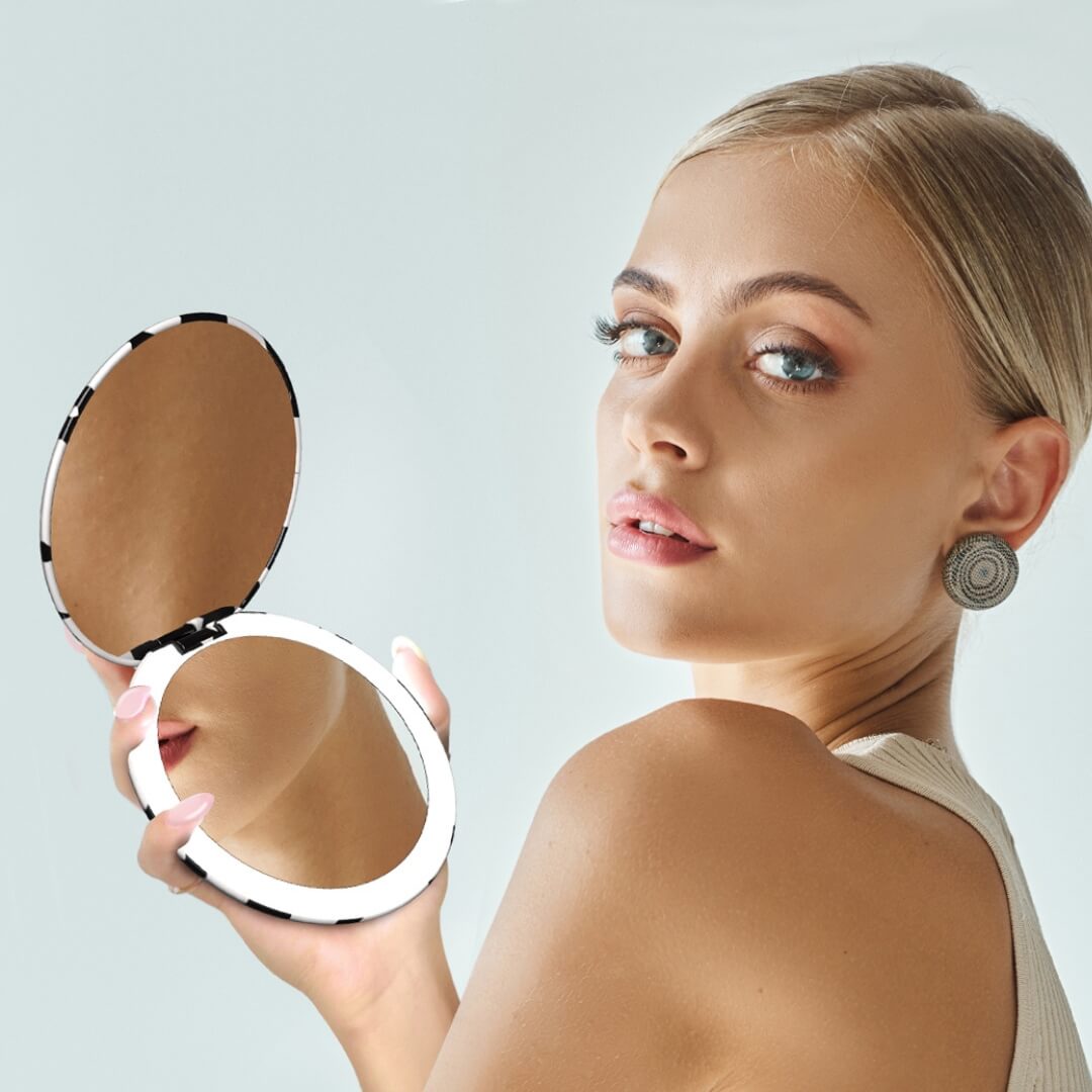 Taylor LED Compact Mirror